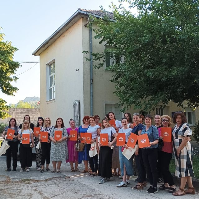 Dodjela uvjerenja polaznicima i polaznicama programa Ekološko pčelarenje i Pomoćnice u nastavi