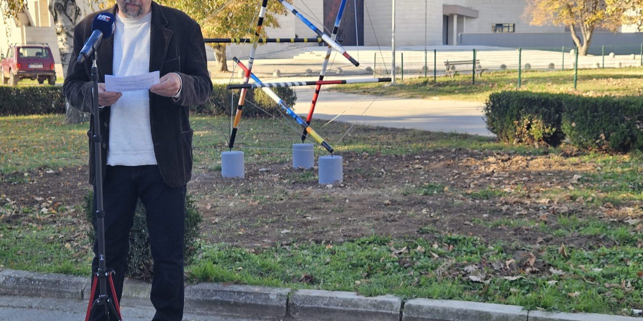 Predstavljanje strukturalne instalacije InTense